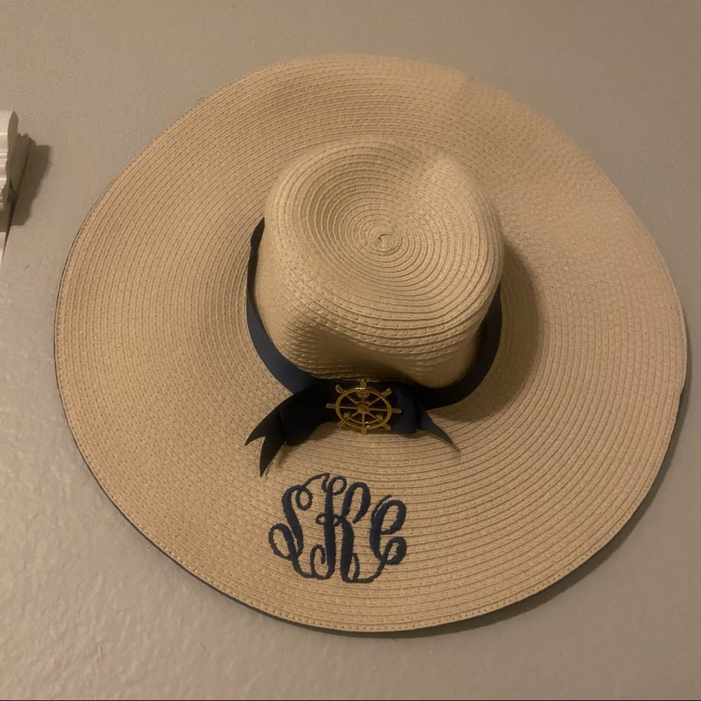 beach hat